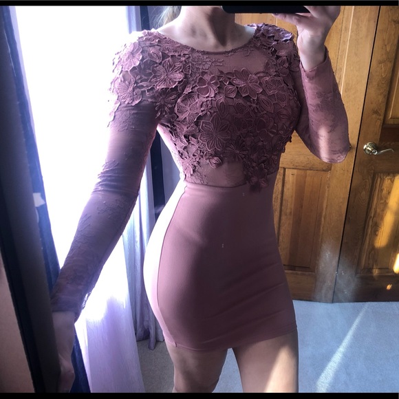 Dress - Picture 2 of 8